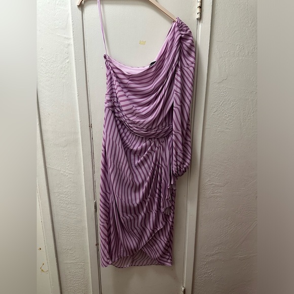 Designer Toccin Asymmetric wrap Lavender Dress size 10 - Picture 2 of 5